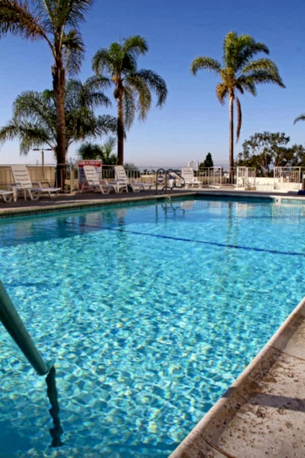 MUMBAI Crystal Hotel -Mumbai-Long Beach Area image 19