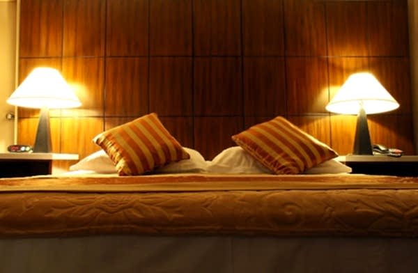 MUMBAI Crystal Hotel -Mumbai-Long Beach Area image 41